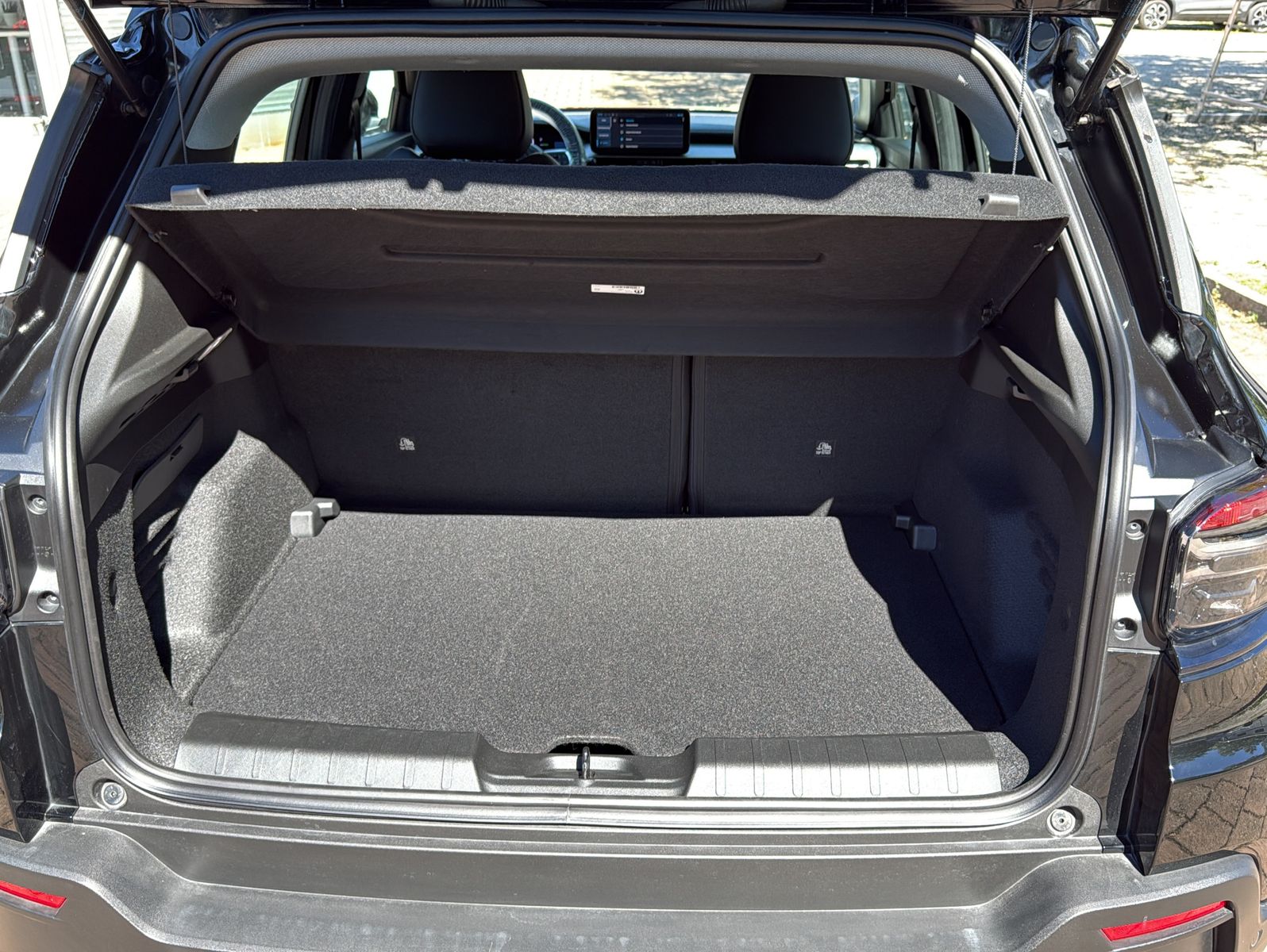 Fahrzeugabbildung Jeep Avenger Altitude Electric Automatik