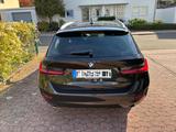 BMW 320i Touring Auto - - BMW 320 Gebrauchtwagen in Wiesbaden