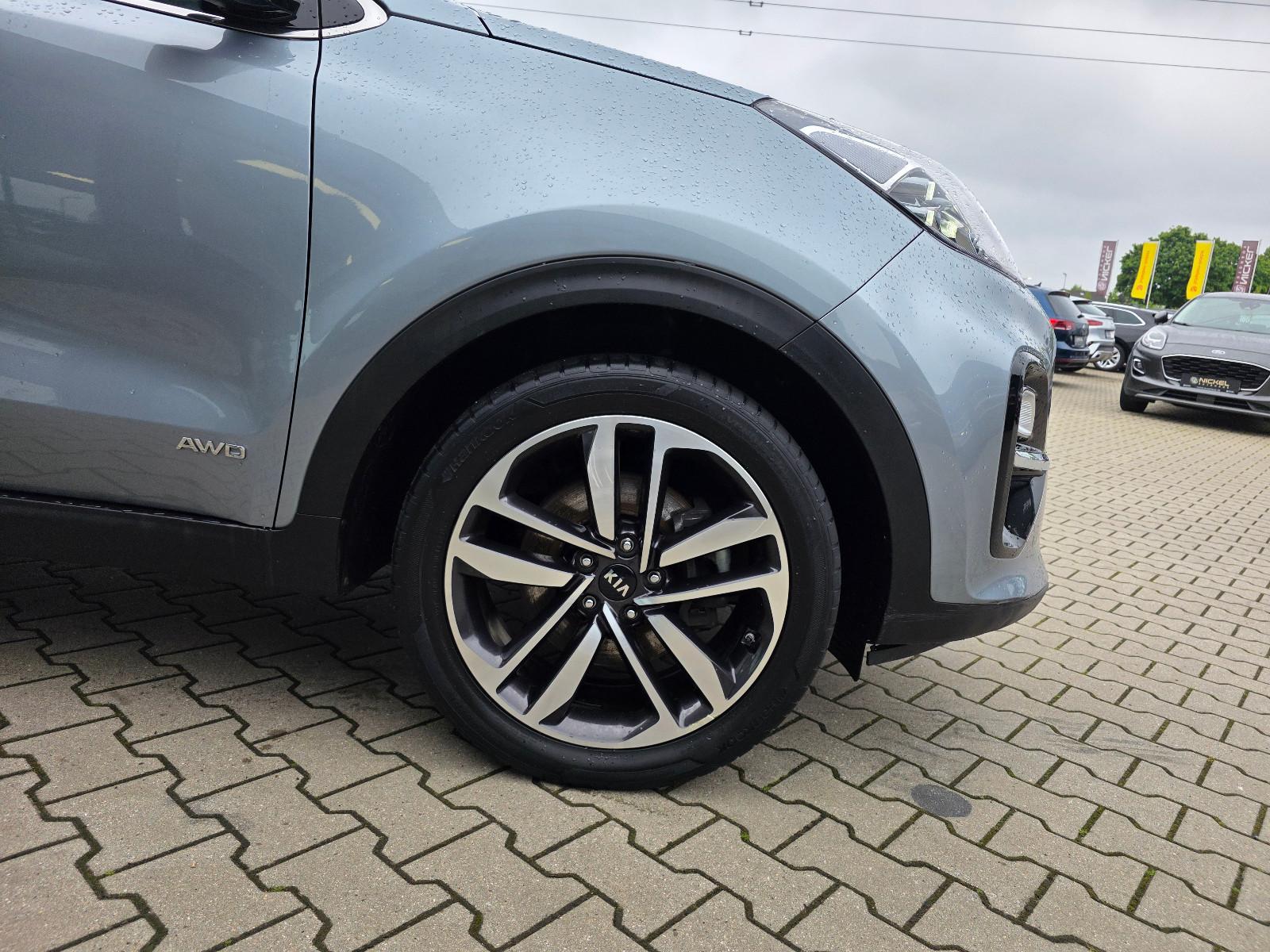 Kia Sportage Spirit 4WD*Bi-Led*Kamera*Pano*Leder*AHK