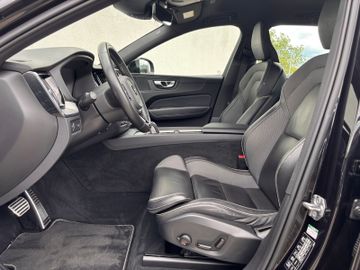 Volvo XC60 - 11