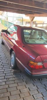 Mercedes-Benz Mercedes 300 CE Coupe - scheckheftgepflegte Mercedes S 300