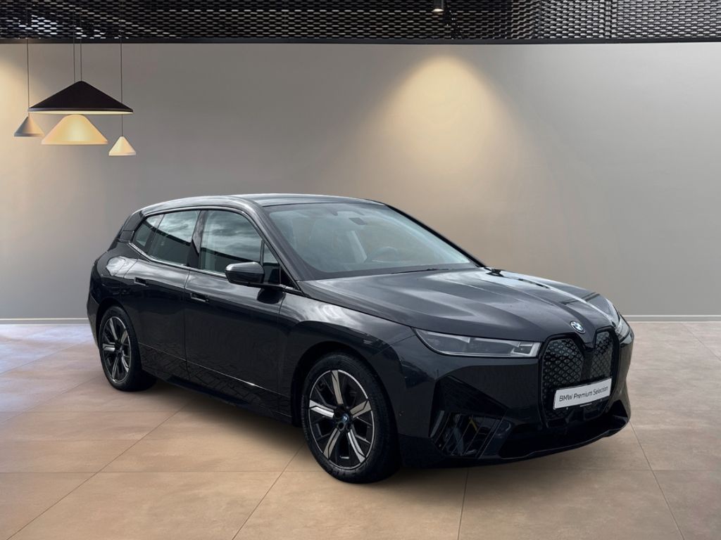 BMW iX xDrive 40 AHK Laser Driv.-Assis.-Pro foto 2