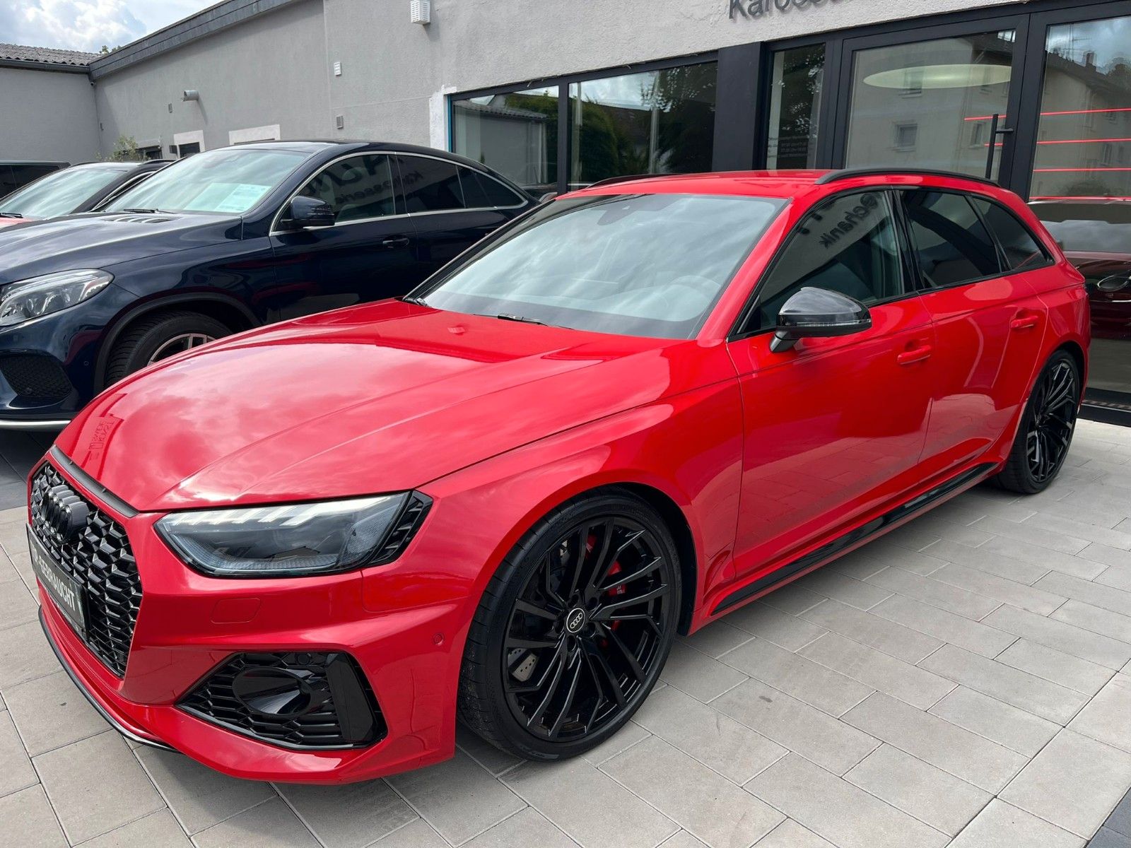 Fahrzeugabbildung Audi RS 4 Avant 2.9 TFSI quattro*Dynamic*Matrix*360°*