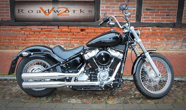 Harley-Davidson M8 Softail Standard neuwertiger TOP Zustand