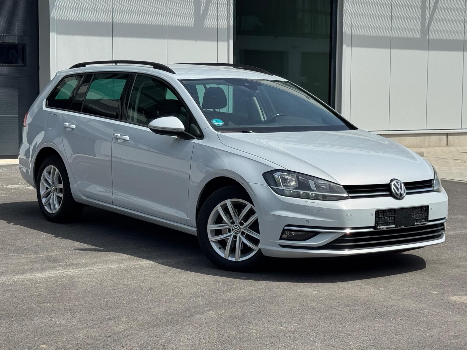 Volkswagen Golf VII VariantI*VIRTUAL*ALCANTARA*MASSAGE*ACC*