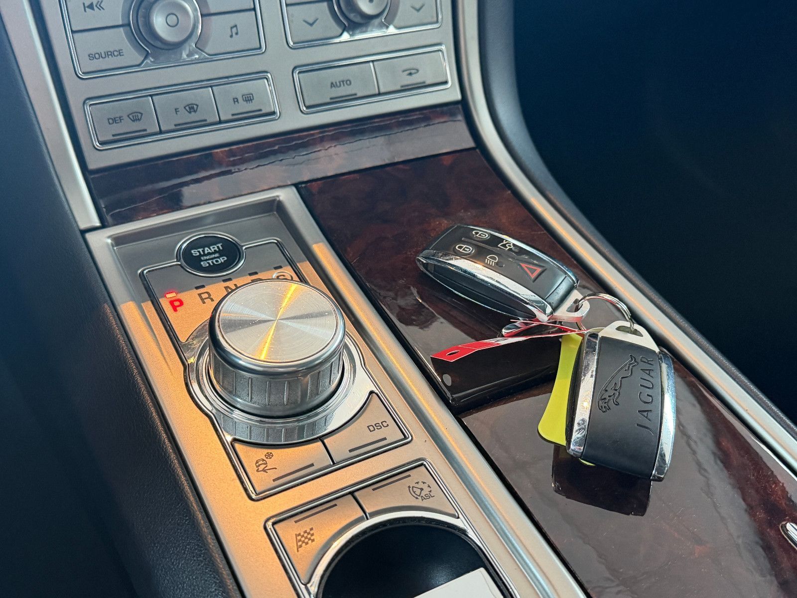 Fahrzeugabbildung Jaguar XF 3.0 V6 Diesel Edition /S-DACH/KAMERA
