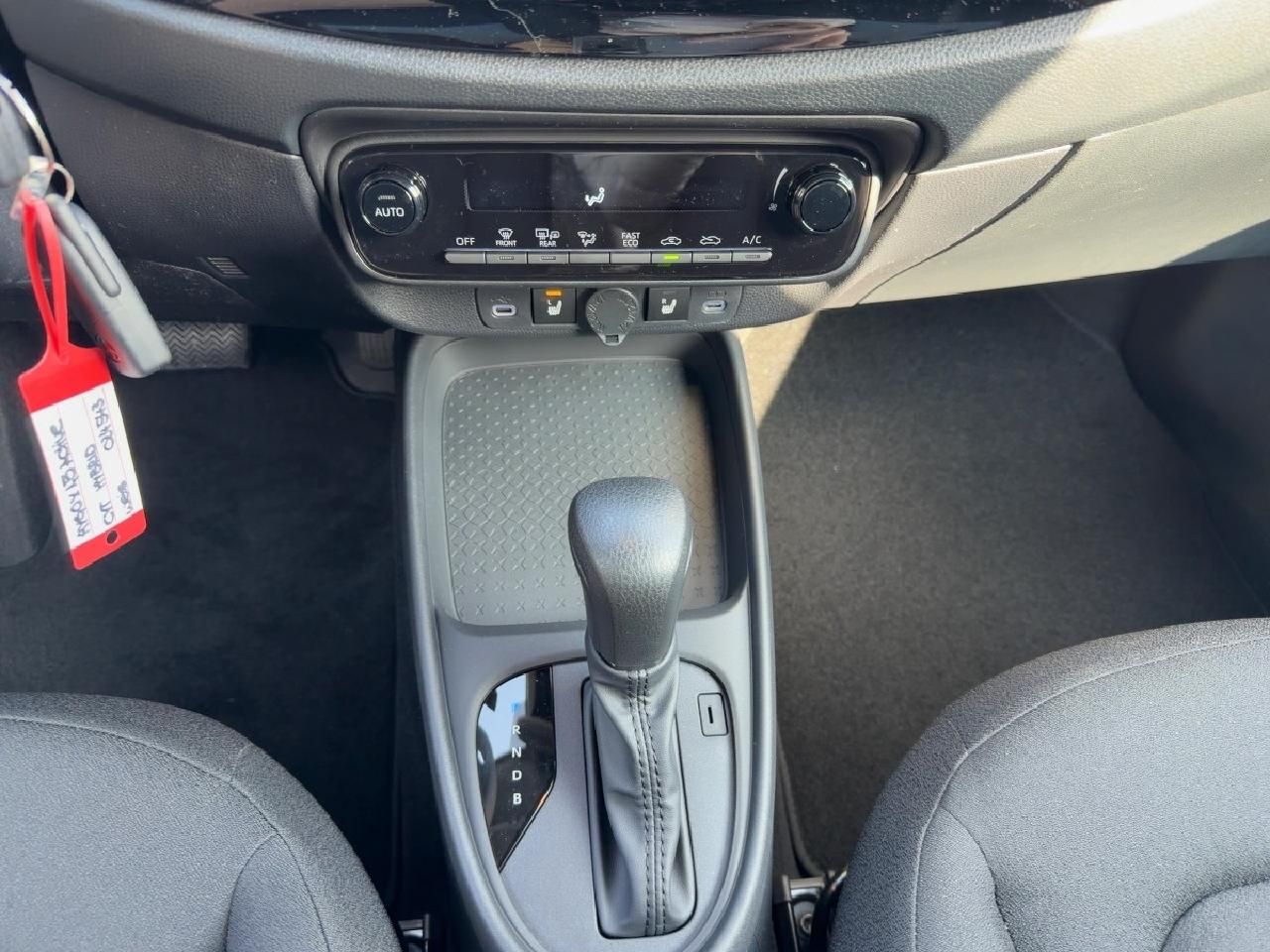 Fahrzeugabbildung Toyota Aygo X 1,5 Hybrid Active *SHZ *RCAM *CARPLAY*