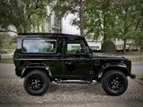 Land Rover Defender 90 SE Station Wagon BLACK 1.Hand - Land Rover: 1.9
