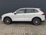 Porsche Cayenne 4.8l V8 Turbo AHK Panodach Luftfederung - Porsche aus 2018