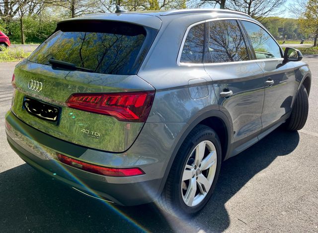 AUDI Audi Q5 Quattro TDI ,AHK,Standheizung.