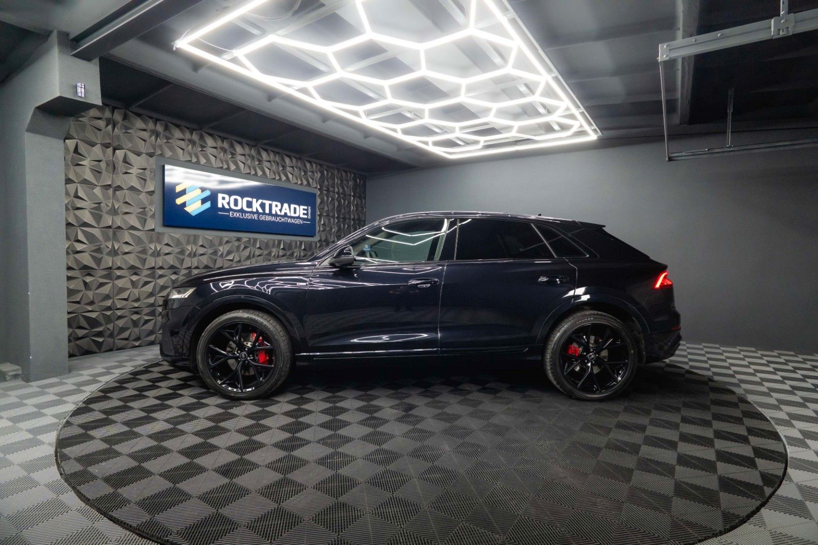 Fahrzeugabbildung Audi Q8 50 TDI quattro S-Line Black Design*ACC*22Zoll