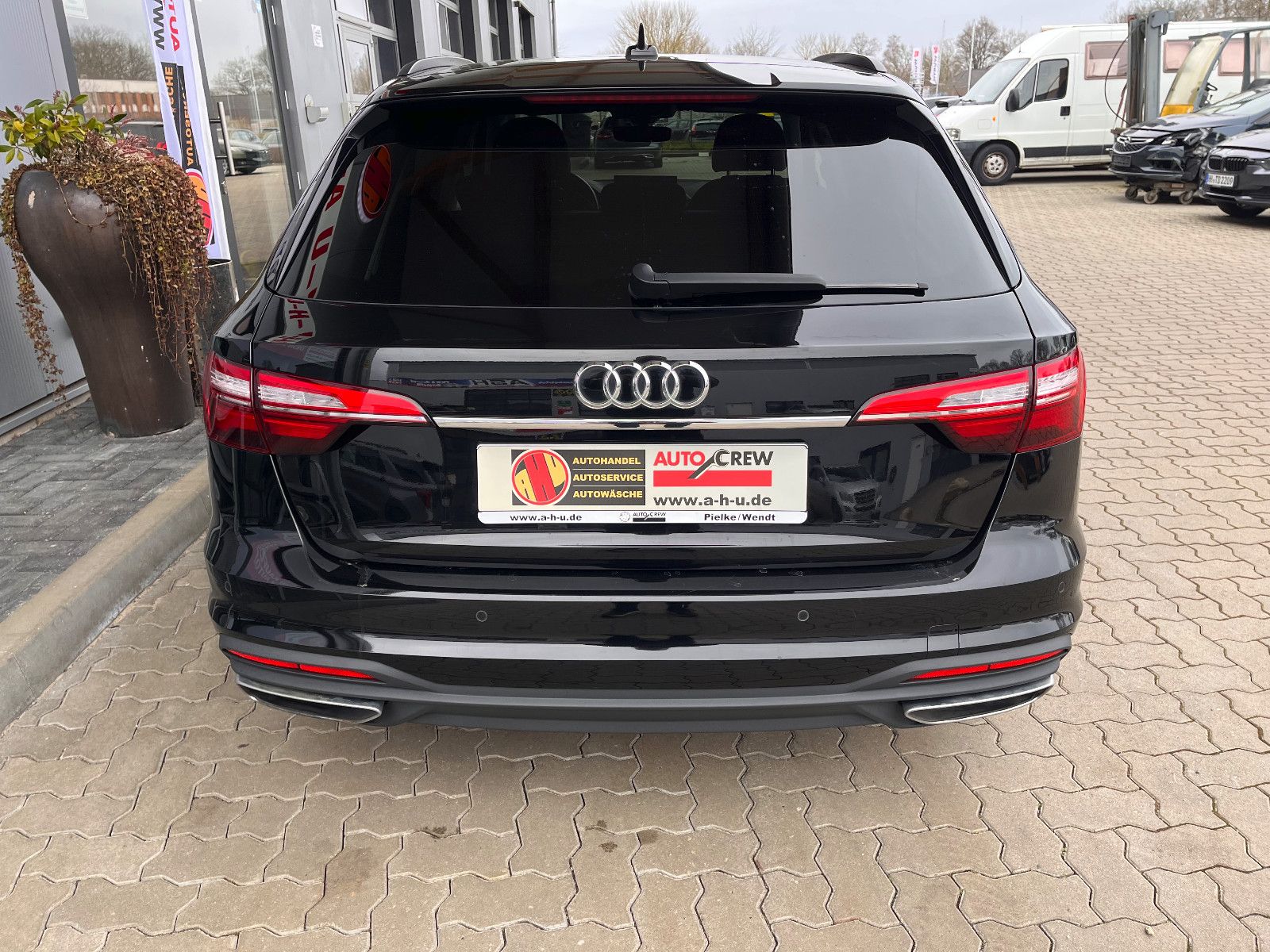 Fahrzeugabbildung Audi A4 Avant 35 TDI Automatik