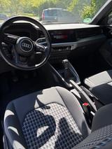 Audi A1 1.0 TFSI Sportback 25 TFSI Advanced - Audi A1: 2.0