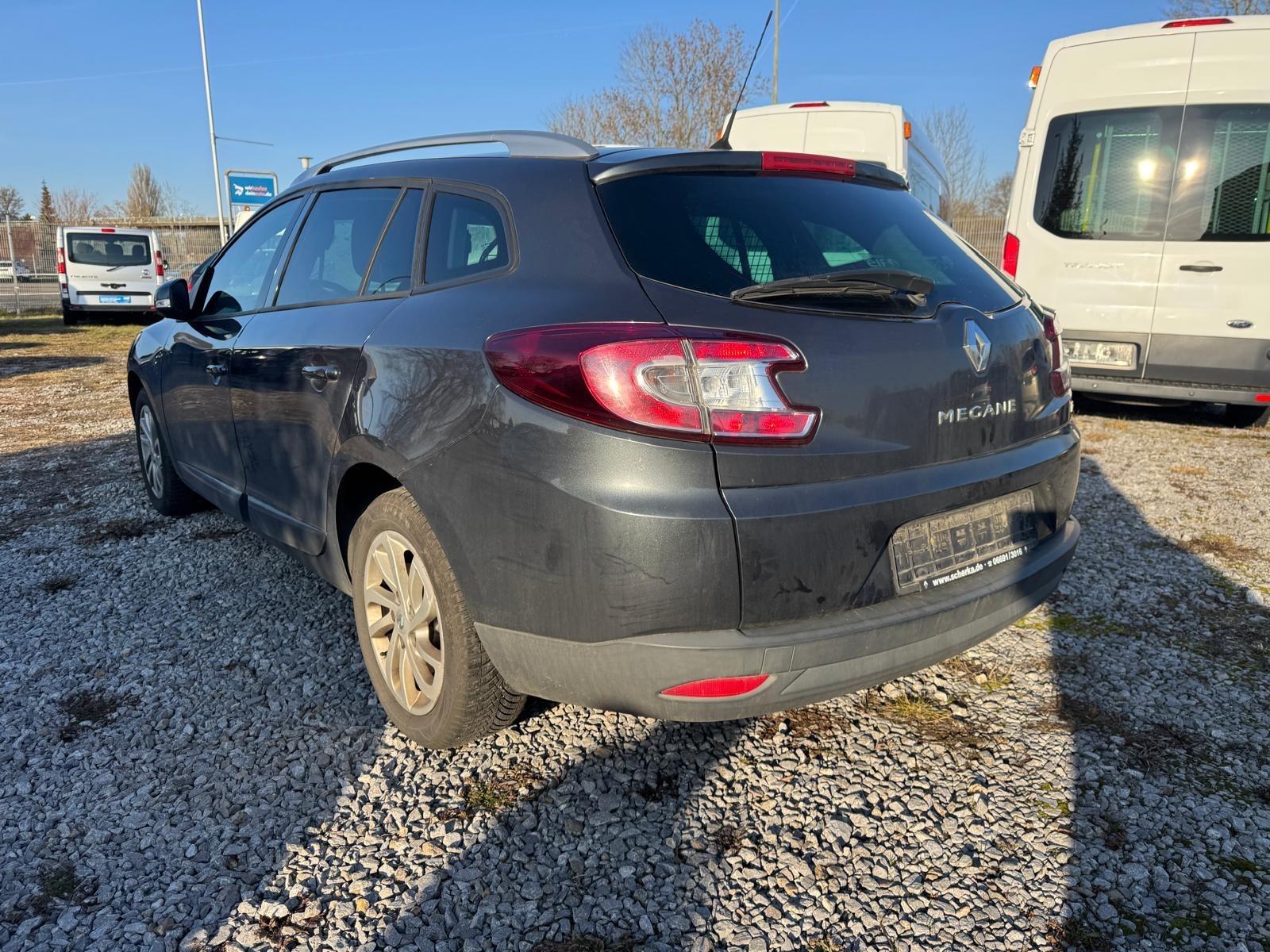 Renault Megane 2013 — photo 7