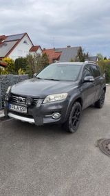 Toyota RAV 4 2,2-l-D-CAT 4x4 Executive Executive - Toyota RAV 4 aus 2011: Allradantrieb