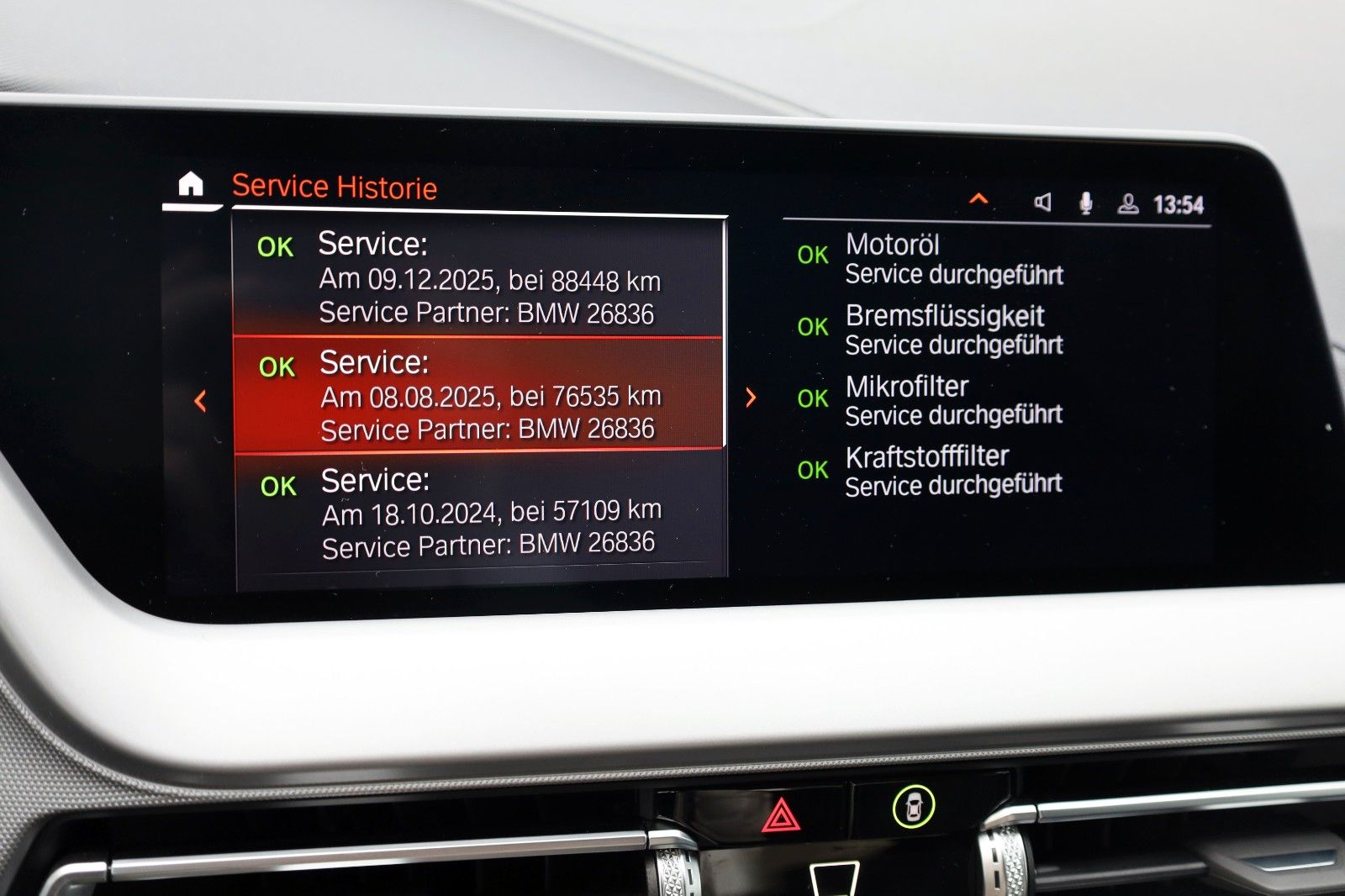 Fahrzeugabbildung BMW 220d GC Advantage Leder,Navi,LED,Kamera,SH,PDC