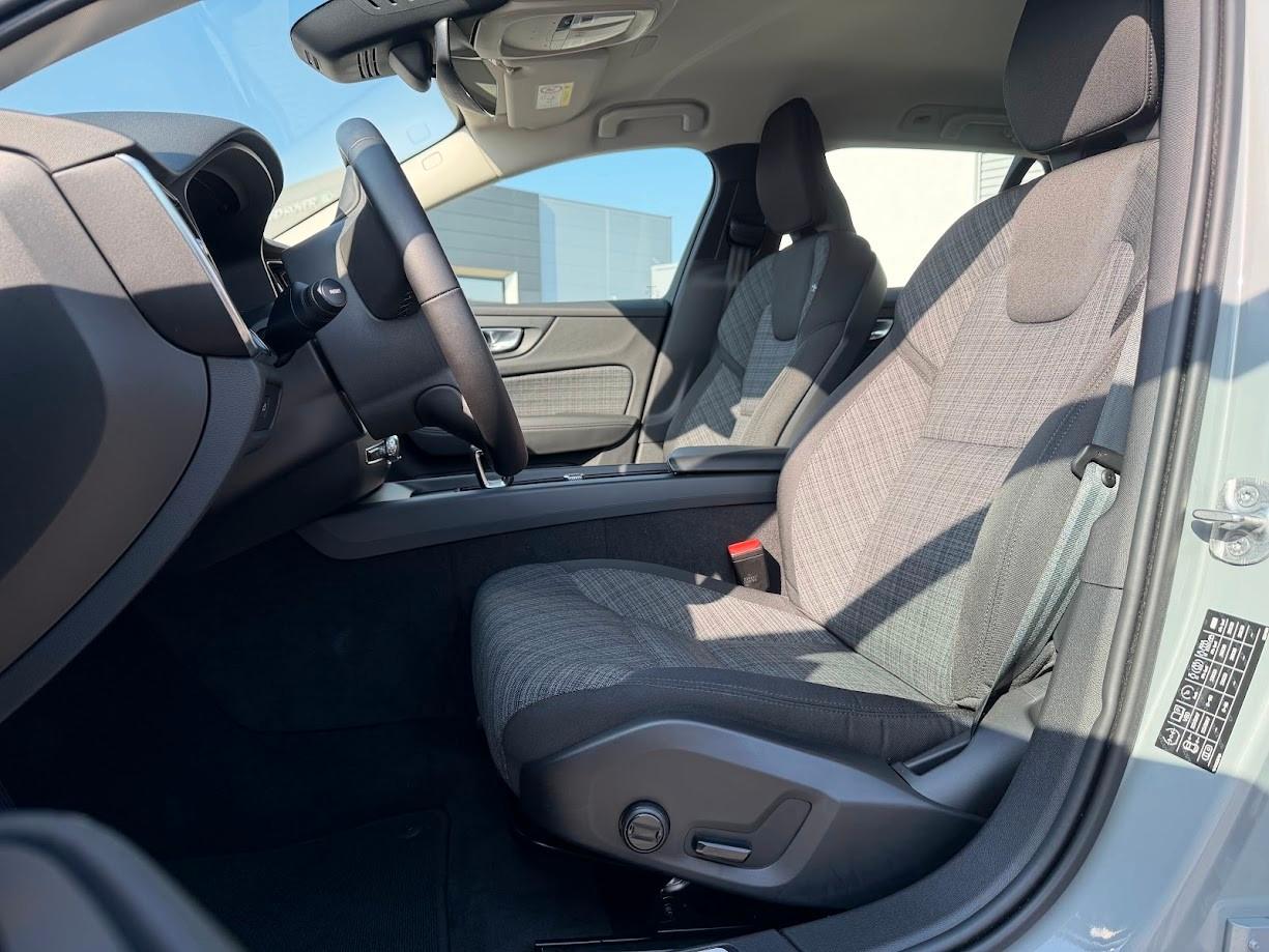 Volvo V60 B4 Kombi Core