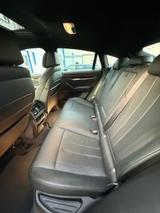 BMW X6 xDrive40d - - BMW X6 von privat