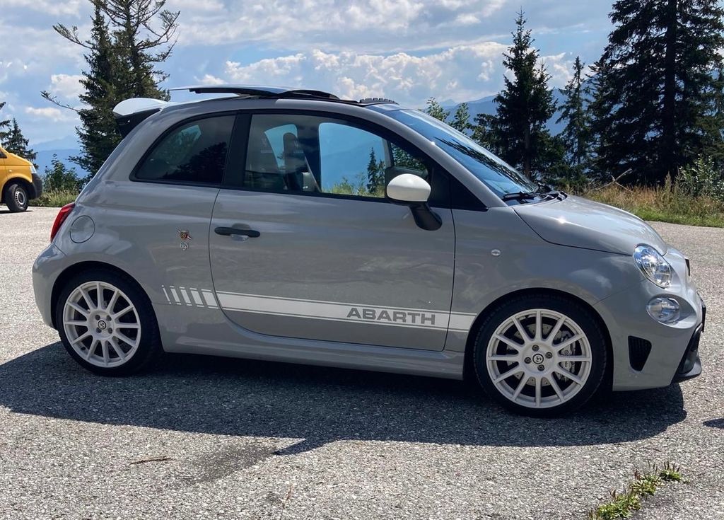 Abarth 695