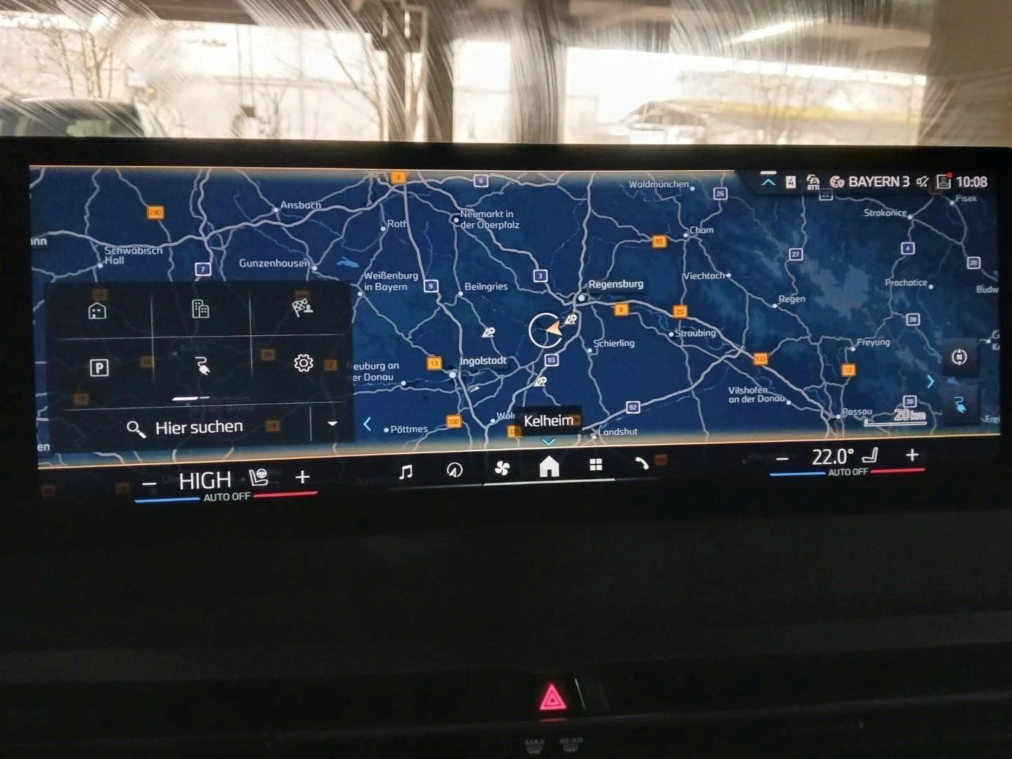 Fahrzeugeinzelansicht 8 Fahrzeugabbildung BMW iX xDrive45 M Sportpaket Glasdach Sky Lounge, Ak