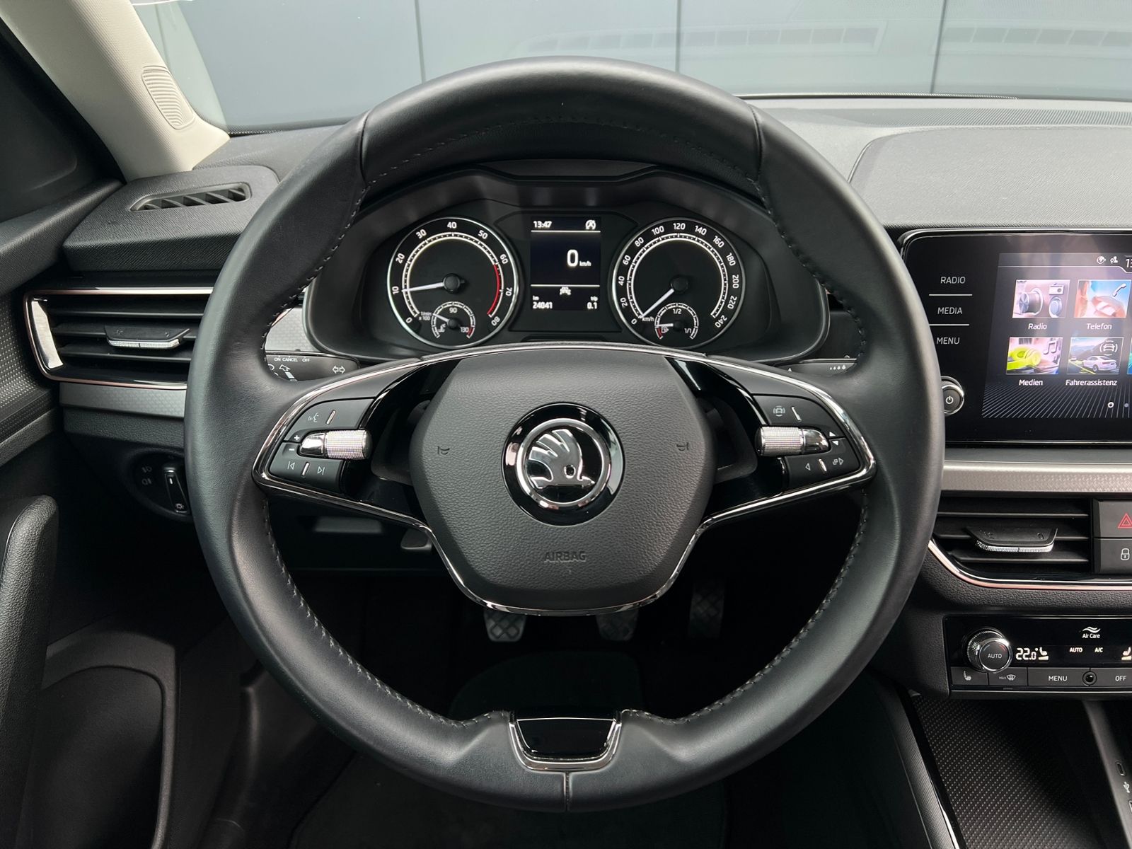 Fahrzeugabbildung SKODA Kamiq Style 1.0 TSI *Klima , Sitzheizung, LM-Fel