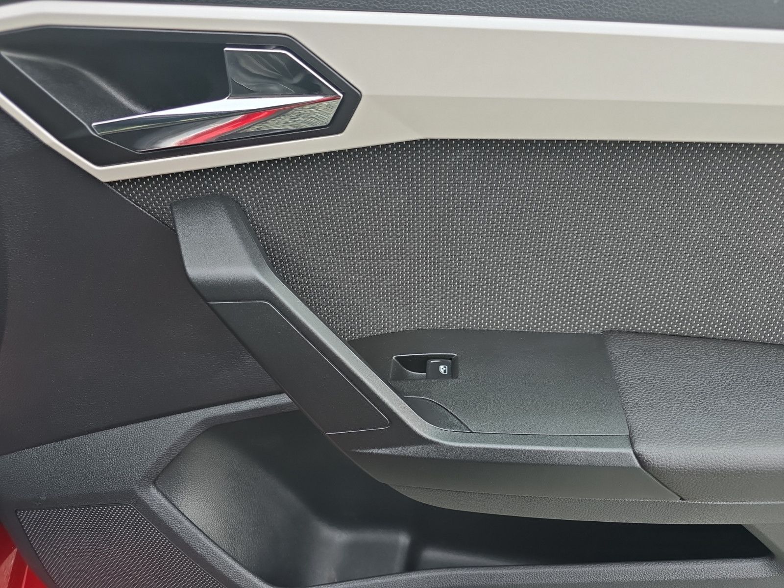 Fahrzeugabbildung SEAT Arona Xcellence*Navigationssystem AHK PDC SiTZHE