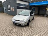Ford Focus 1.8 16V - Ford Focus: 16 16v