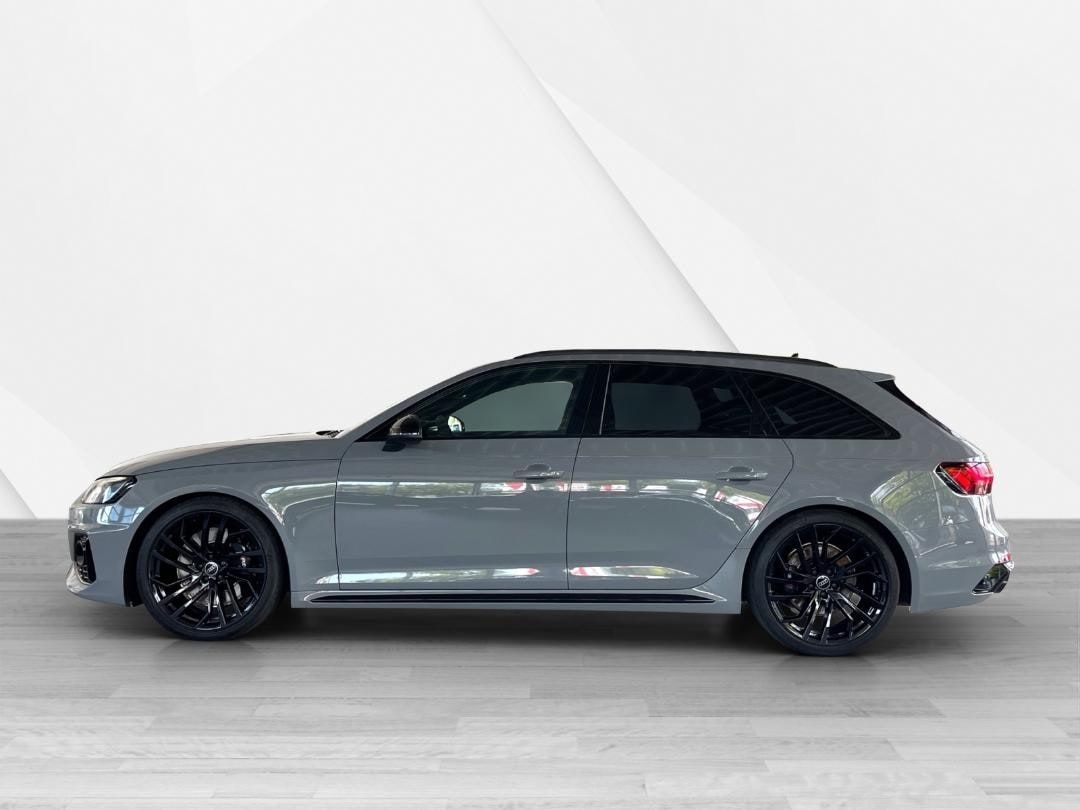 Fahrzeugabbildung Audi RS 4 Avant 2.9 quattro TFSI RS-AGA, MATRIX, Navi