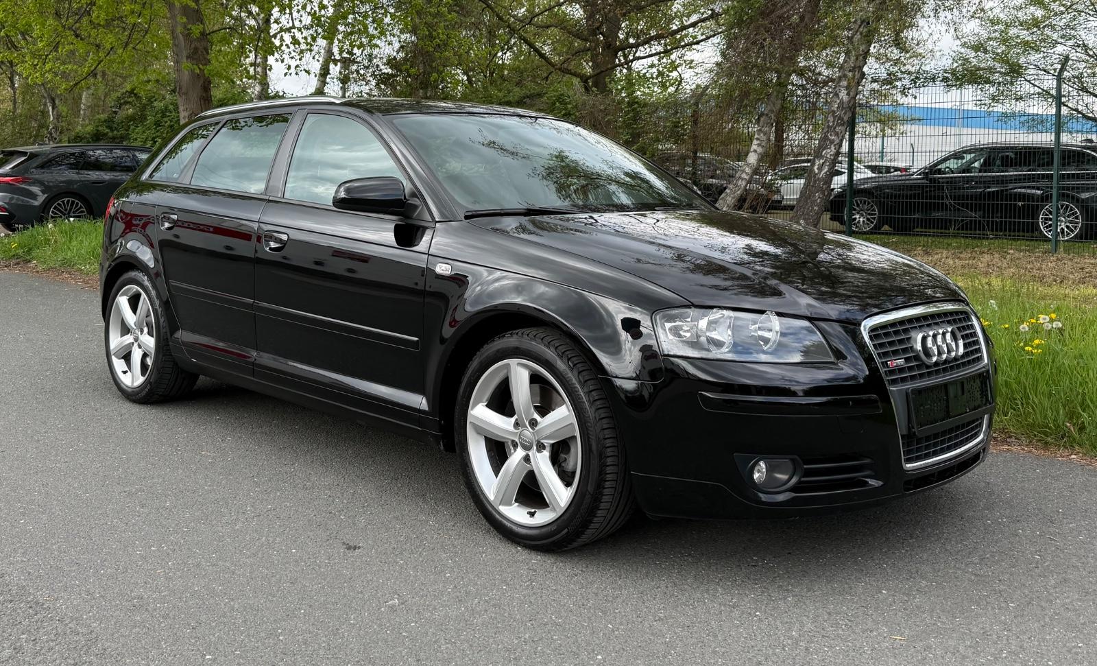 Audi A3 Sportback2.0 TFSI S line Sportp.Plus/Navi/APS