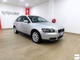 Volvo VOLVO - S40 - 2.0 D Momentum - Volvo S40 mit Diesel-Antrieb: 2.0