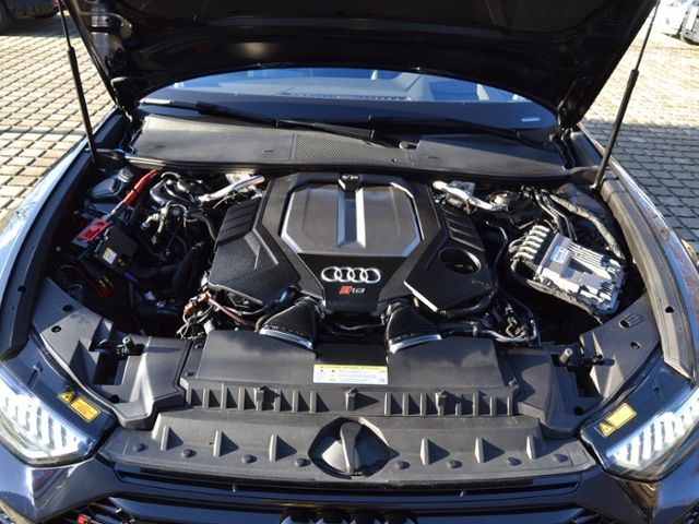 RS6 Avant 4.0 TFSI VOLL DYNAMIK-PLUS/KERAMIK/PAN