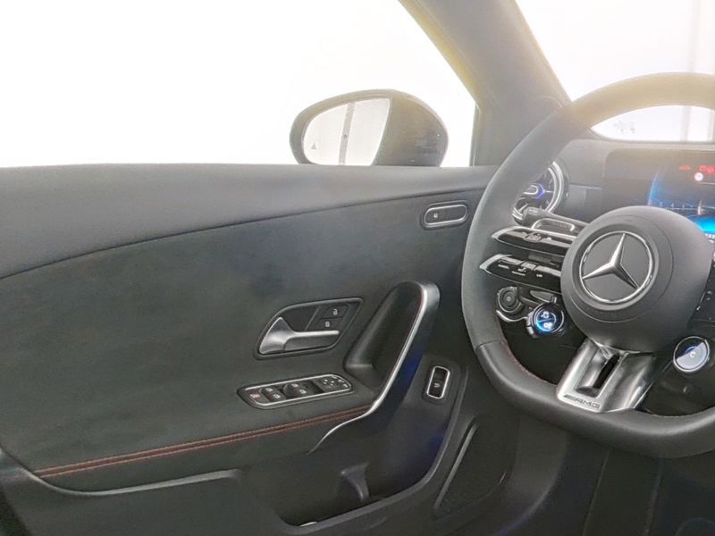 Fahrzeugabbildung Mercedes-Benz AMG A 35 4M Limousine Aero+Night II+Totw+Keyless