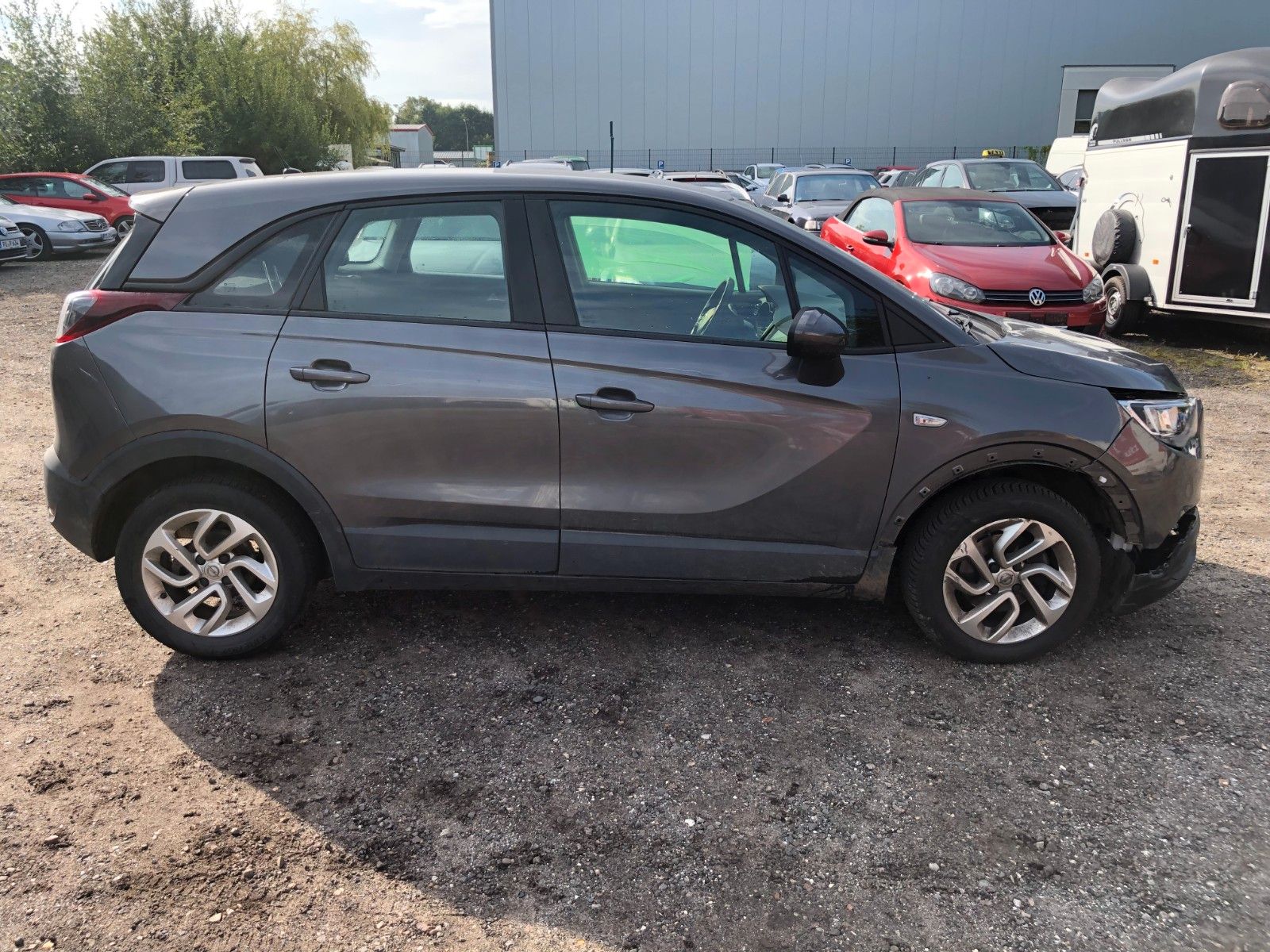 Fahrzeugabbildung Opel Crossland (X) Edition Unfall