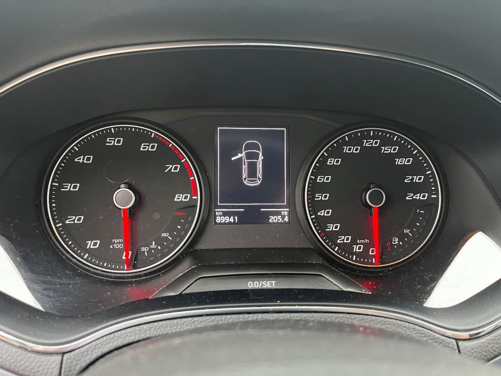 Fahrzeugabbildung SEAT Arona Style 70 KW LED 17" PDC SHZ BT USB