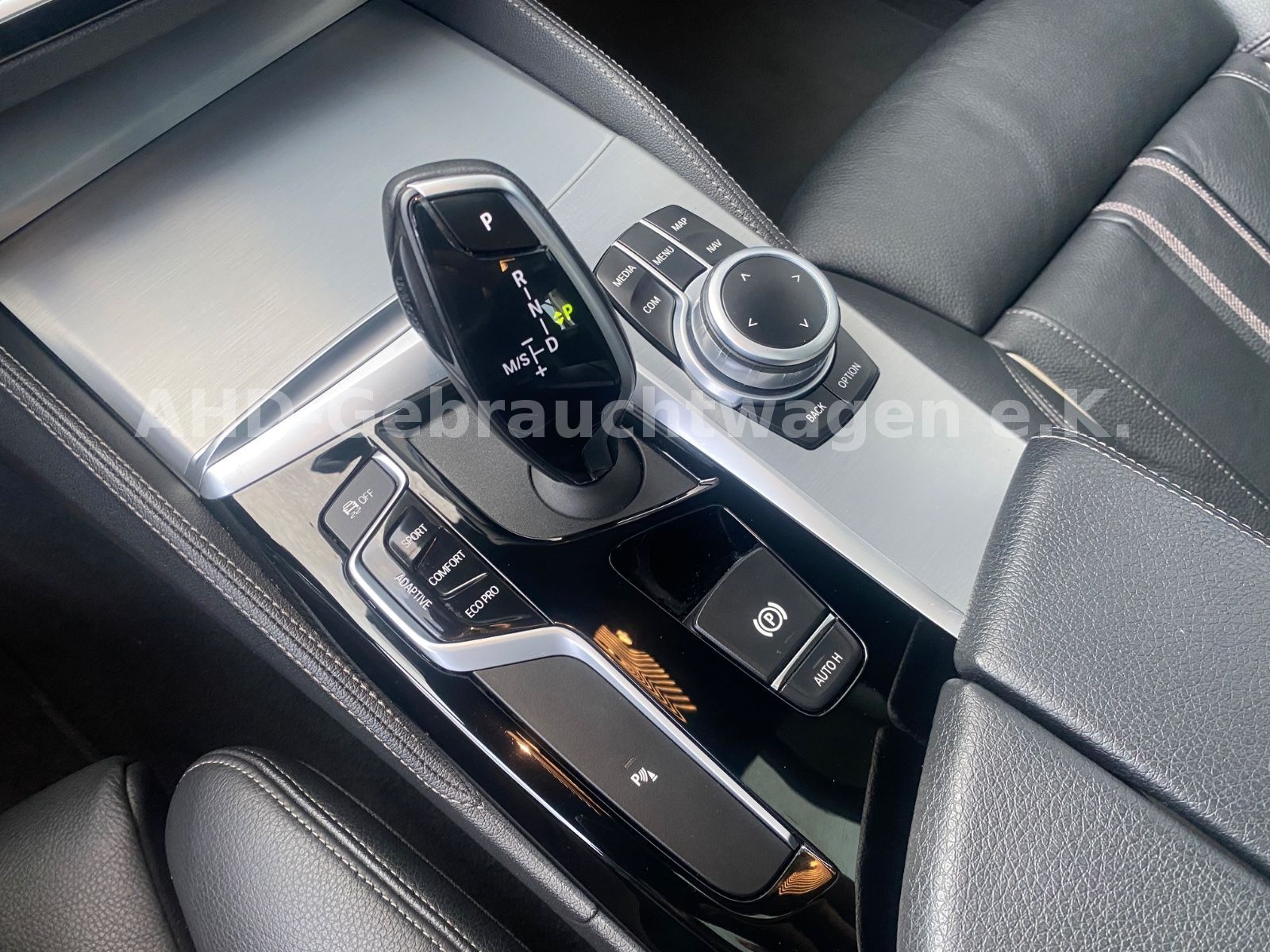 Fahrzeugabbildung BMW 540 5 Limousine 540 d xDrive Luxury Line