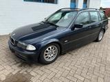 BMW 320d Touring - BMW 320 aus 2000: Kombi, 320d