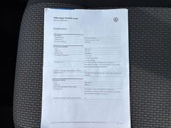 Fahrzeugabbildung Volkswagen T6.1 Transporter 2.0 TDI DSG PDC KLIMA NAVI AHK