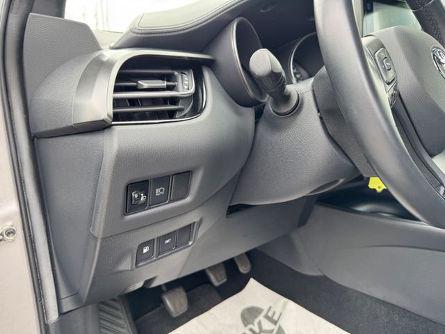 Toyota C-HR  Flow