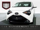 Toyota Aygo X 1.0 VVT-i X Play Team D 1.H+CARPL+KAM+TEM - Toyota: Team Aygo