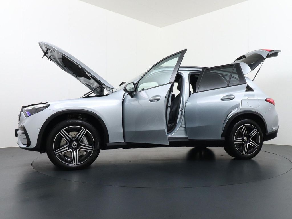 Mercedes-Benz GLC 300 300e 4MATIC AMG Line panorama dach