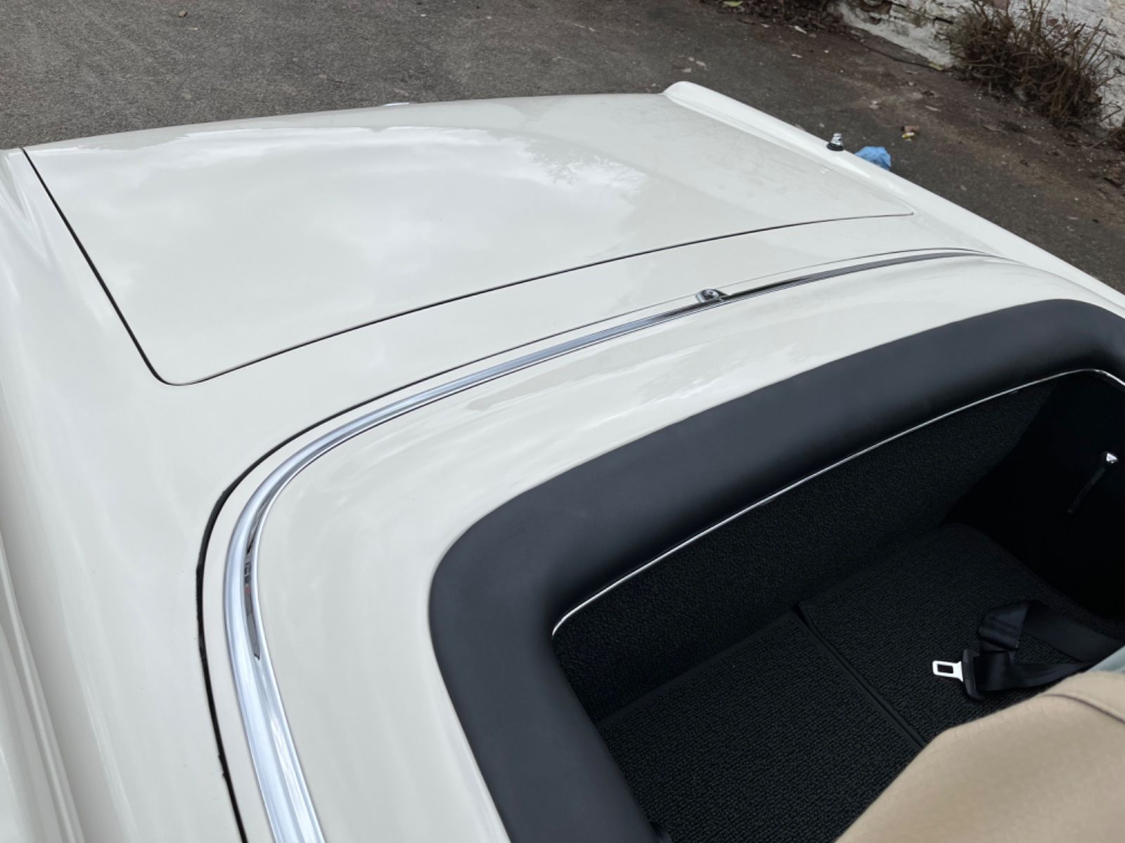 MERCEDES-BENZ 230 9