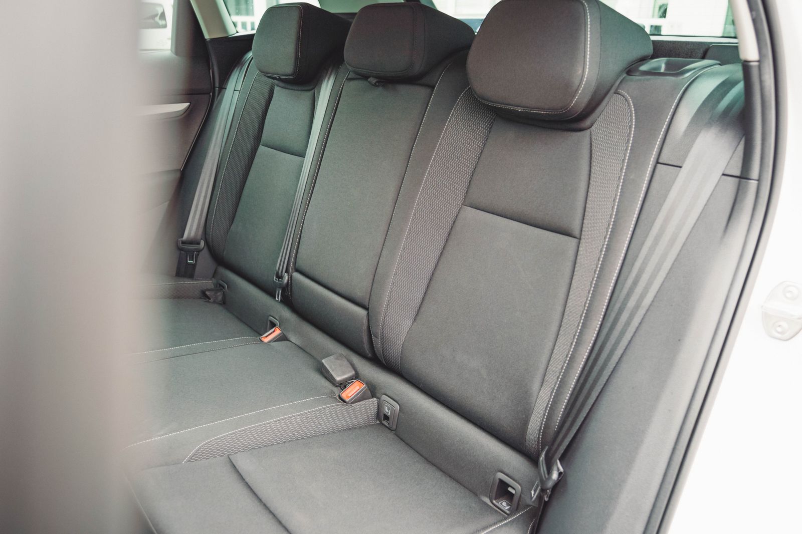 Fahrzeugabbildung SKODA Karoq 1.5L DSG*LED*PDC*KAM*ACC*Smartlink*