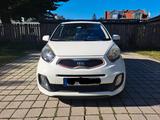 Kia Picanto 1.0 FIFA World Cup Edition FIFA Worl... - Kia Picanto: Fifa World Cup Edition