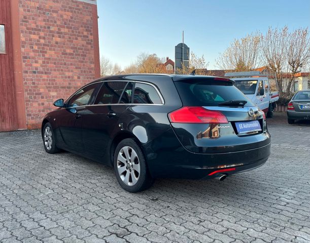 Opel Insignia A Sports Tourer Sport*TÜV/AU NEU* Bild 3