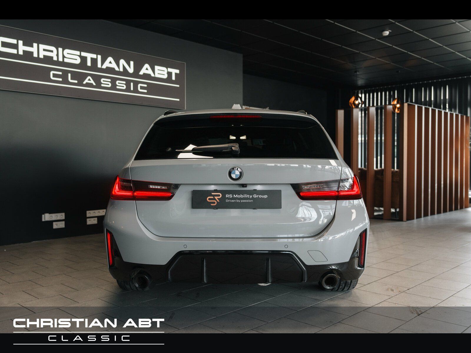 Fahrzeugabbildung BMW 330i xDrive M-Sport LED Garantie AHK