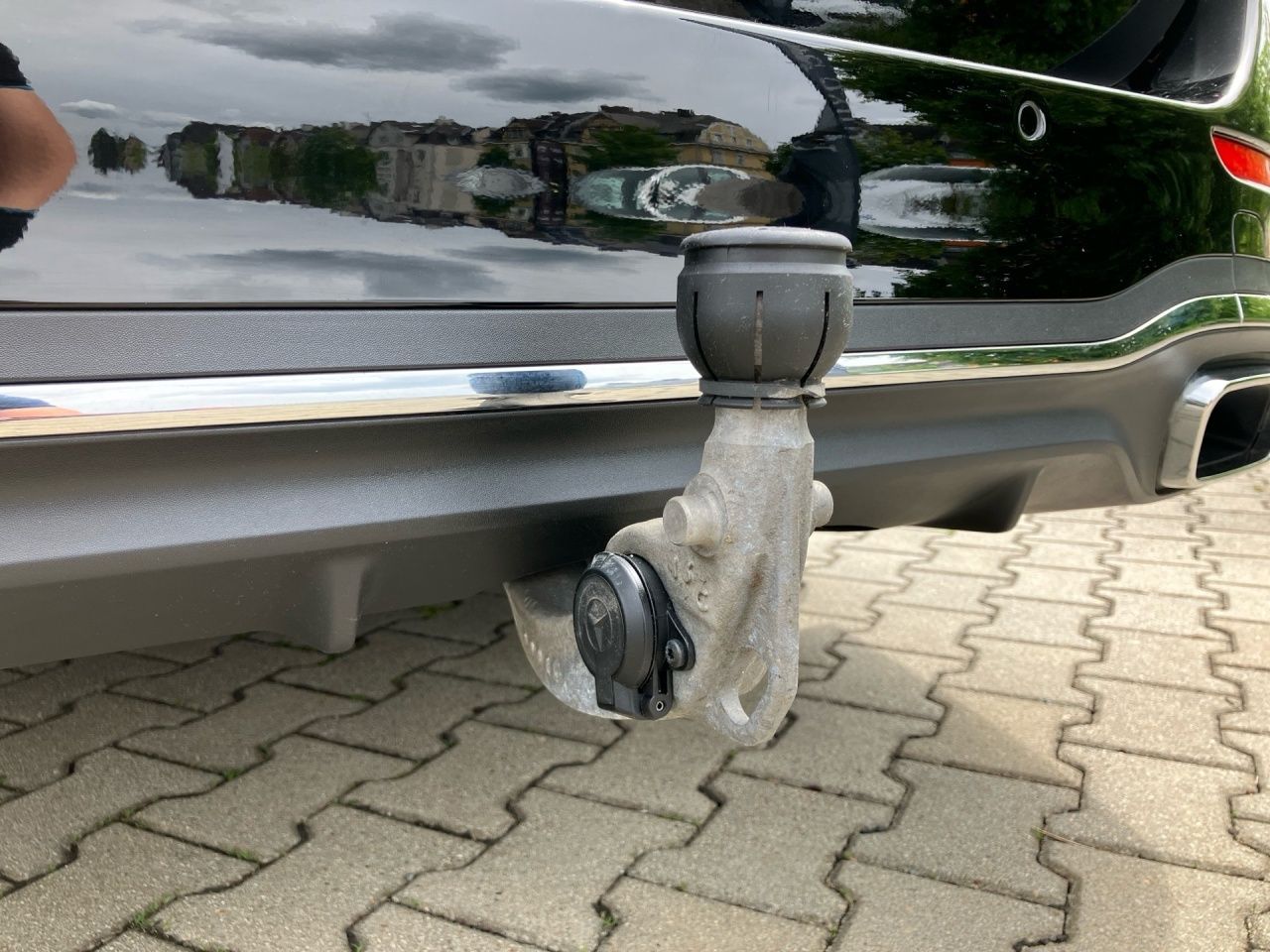 Fahrzeugabbildung Mercedes-Benz C 300 d T AMG AHK+Ambi+Kam+LED+Distr+UrbanGuard