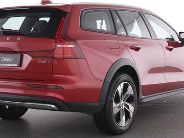 Volvo V60 Cross Country - 10