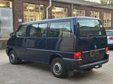 Volkswagen T4 2.5 TDI 75kW Automatik TÜV Neu - Volkswagen T4 Caravelle aus 2003