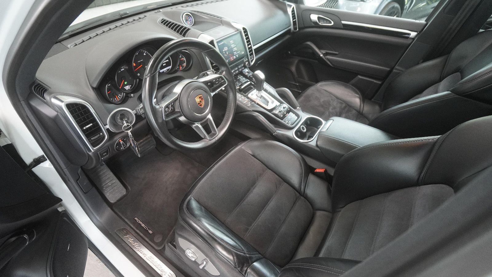 Porsche Cayenne Diesel Platinum Edition*PANO*AHK*BOSE* foto 8