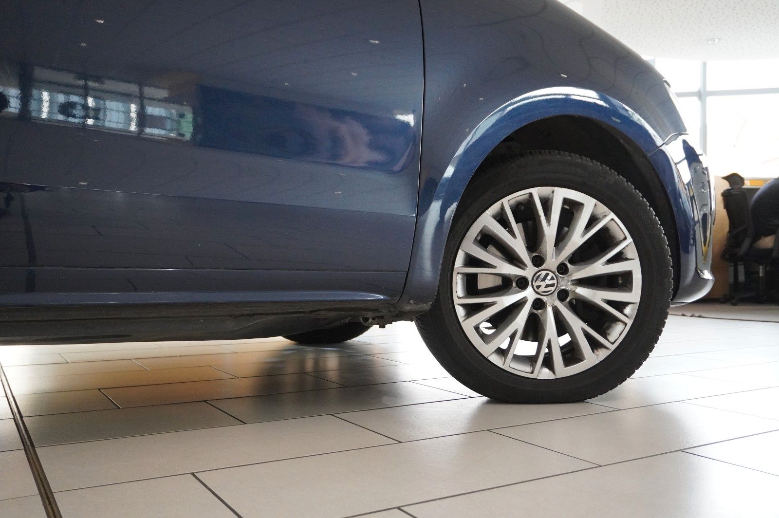 Fahrzeugabbildung Volkswagen Sharan 1.4 TSI STYLE 7-SITZE NAVI/PANO./SPORT/SH